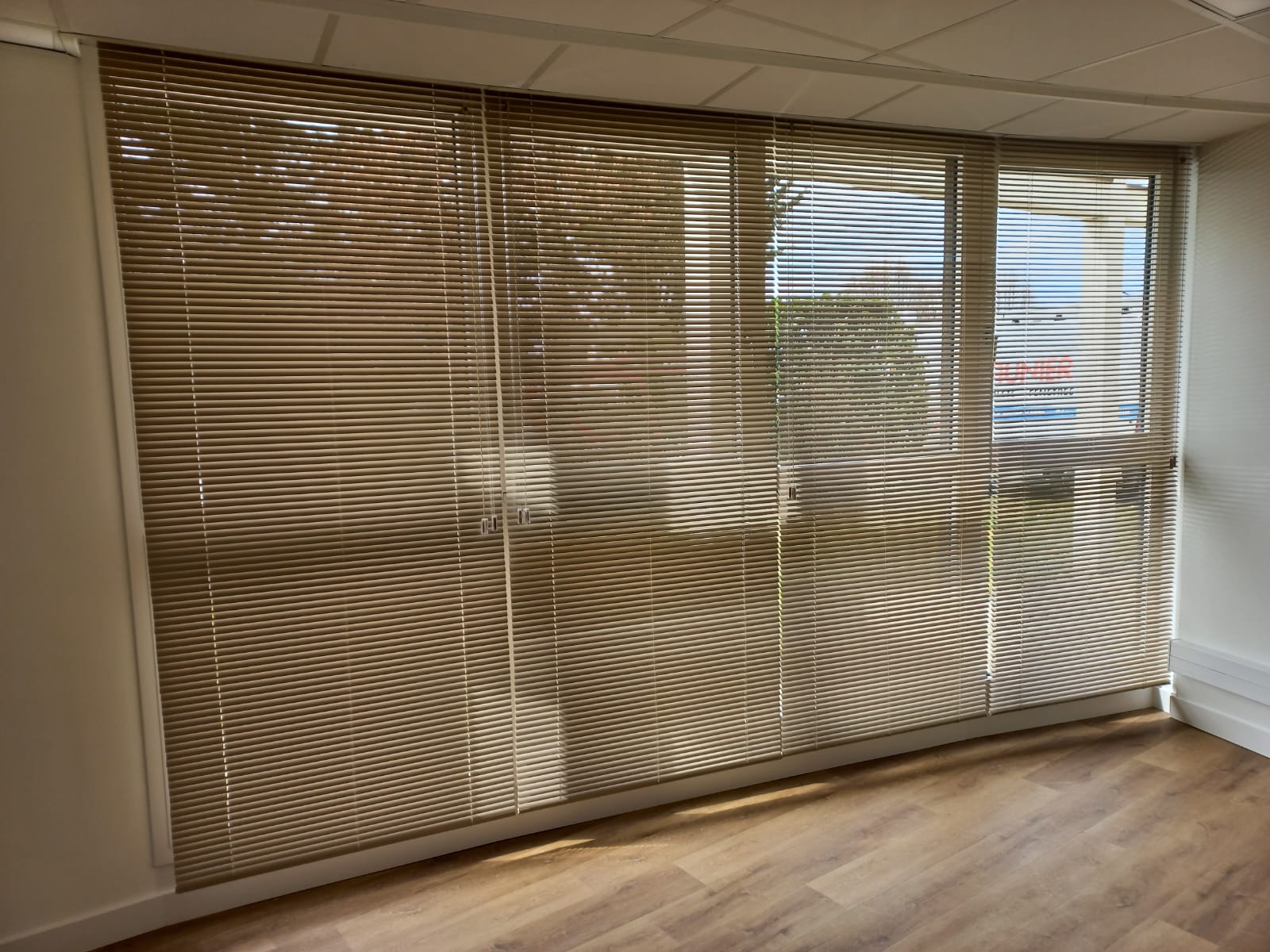 store-int&eacute;rieur-thonon